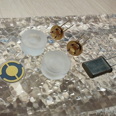 Quartz Crystal Oscillator Resonator RF Filter 1.8V - 3.3V