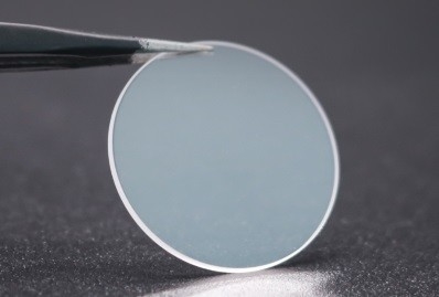 Clear Aperture 90% Sapphire Wafer LED Grade Min Perpendicularity Parallelism ≤3 Arc Sec