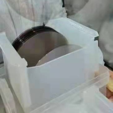 Free-Pyro Piezoelectric Wafer