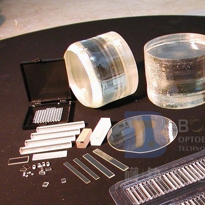 Ra Roughness 1nm LiNbO3 Wafer Visible Optical Linbo3 Crystal